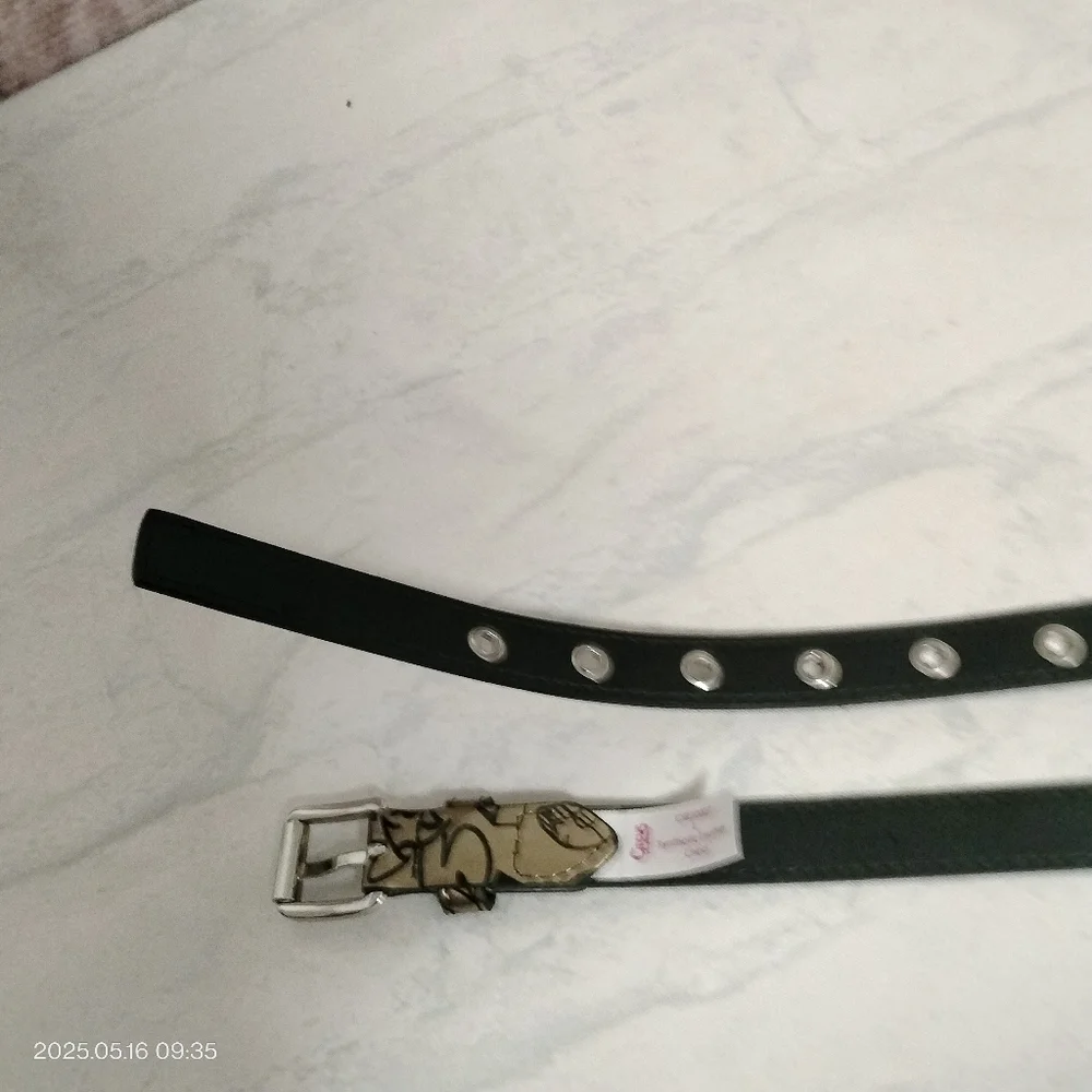 Steve Madden Circus Women Sz Large Belt Stylish Y2K Vegan Leather Gold Lettering